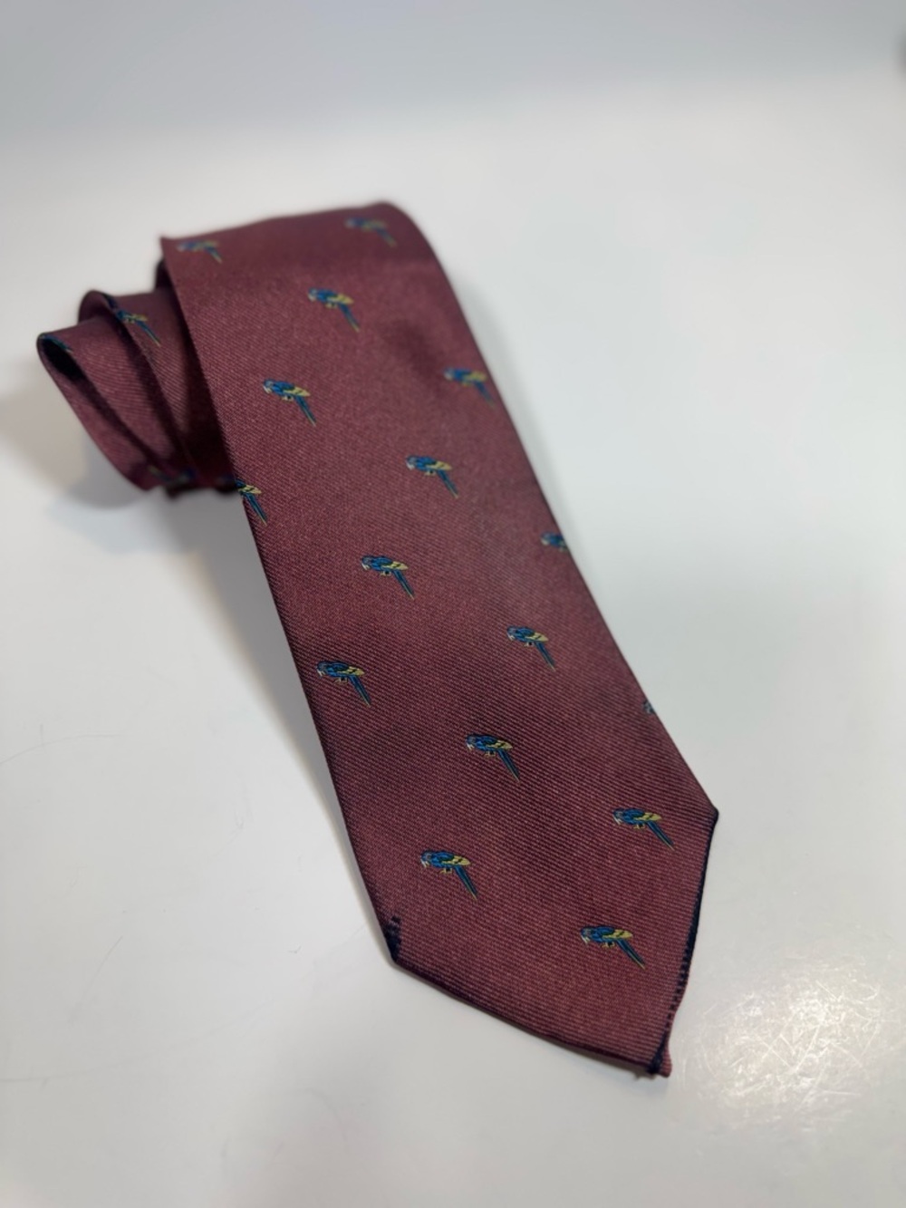 Hermes Men's Burgundy Parrot Pattern Silk Tie